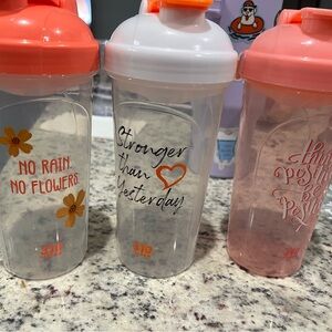 Set of 3 Motivational Shaker Bottles